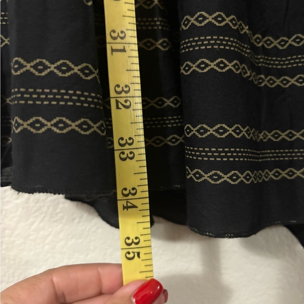Elan Tiered, Bell Sleeve Babydoll Swing Black and Tan Dress. Pockets, Split Neck - Picture 12 of 15